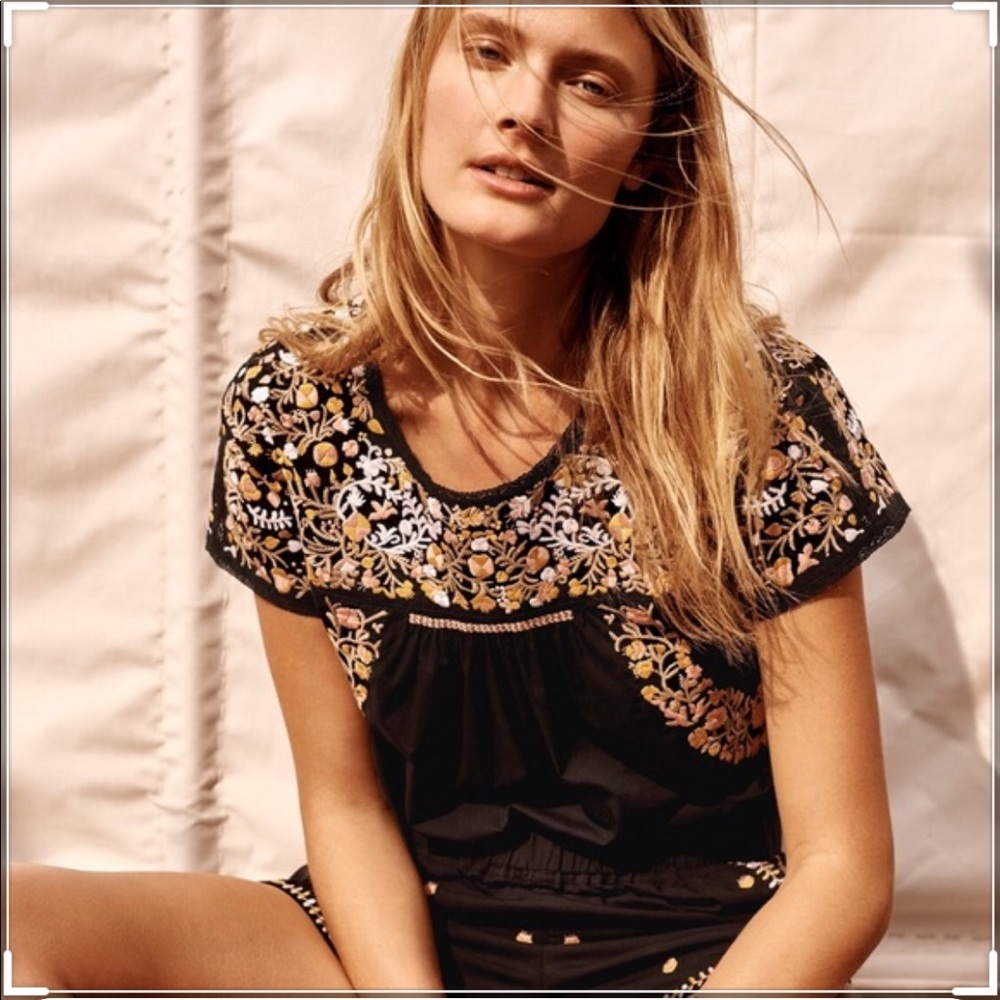 Madewell Embroidered Springtime Top in True Black